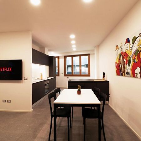Hosting Studio - 2 Sondrio Ngoại thất bức ảnh
